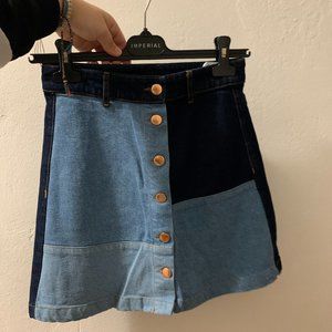 Different toned mini jean skirt